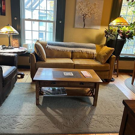 First Floor Apt With River View Hallowell Exteriör bild